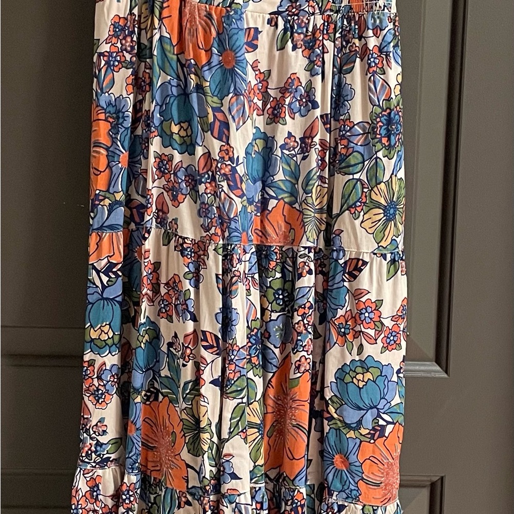 Floral dress with slit